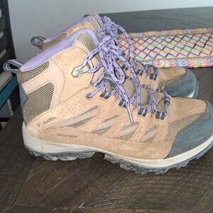 Columbia hiking boots